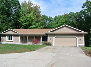 14365 Taft Rd, Spring Lake, MI 49456