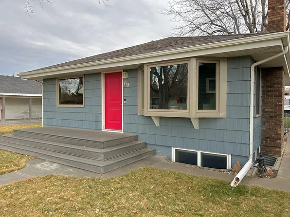 415 N Cheyenne St, Powell, WY 82435
