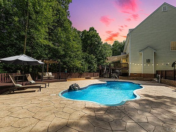 2nd image of 2161 Ettington Ln
