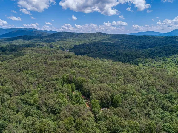 383 New Hope Club Rd, Ellijay, GA 30540