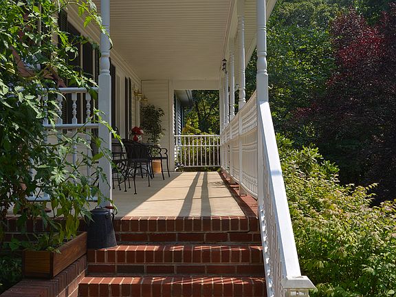 2nd image of 12 Hulvey Dr