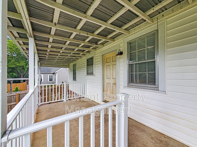11B Harrington Ave — Photo 20