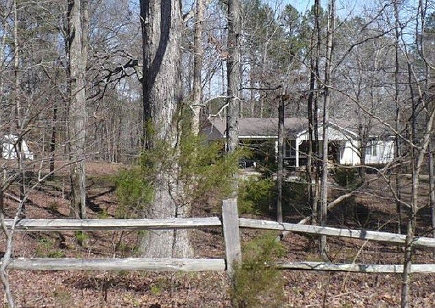 2nd image of 240 Pleasant Ridge Rd