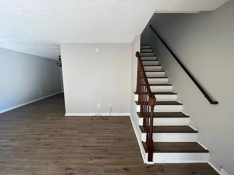 129 Taylor Denton Ln — Photo 3