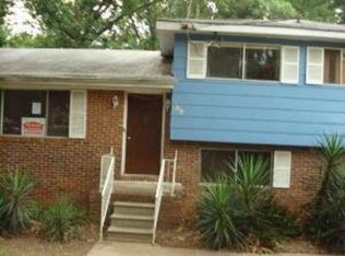 6224 Crestview Ln, Forest Park, GA 30297