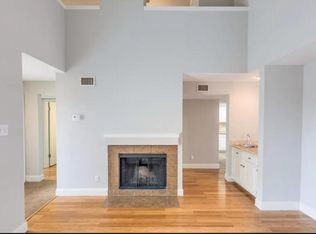 837 Creekside Dr, Lewisville, TX 75067