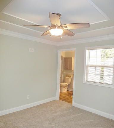 5th image of 505 Milton Ave