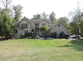 8600 Indian Ridge Dr, West Chester, OH 45069