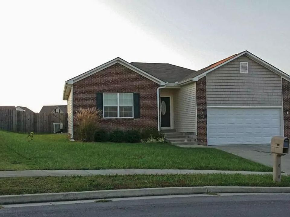 1st image of 713 Amanda Ct