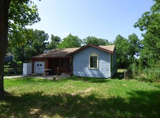 145 Pine St, Bridge City, TX 77611