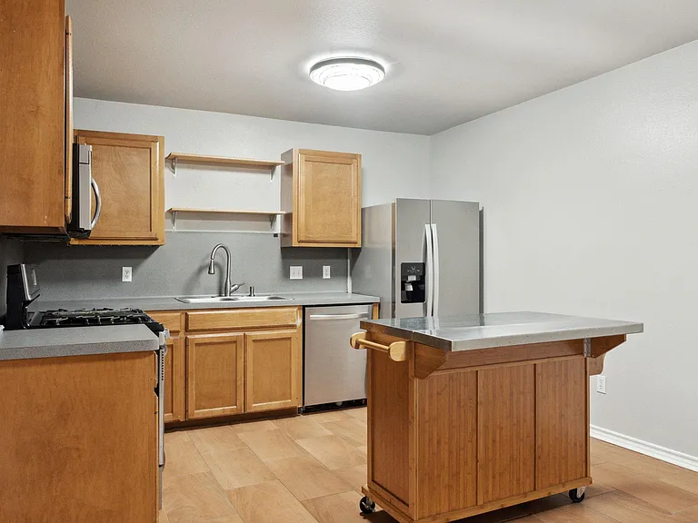 2907 Kestrel Dr — Photo 12