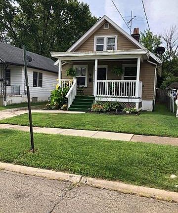 2nd image of 1917 Sterling Ave