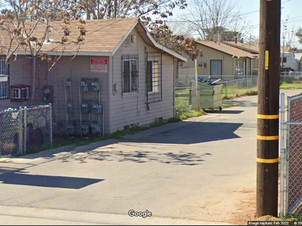 936 S Sterling Rd