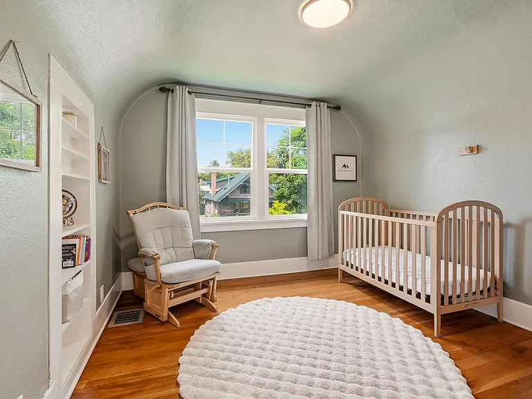 1303 S Ash St — Photo 20