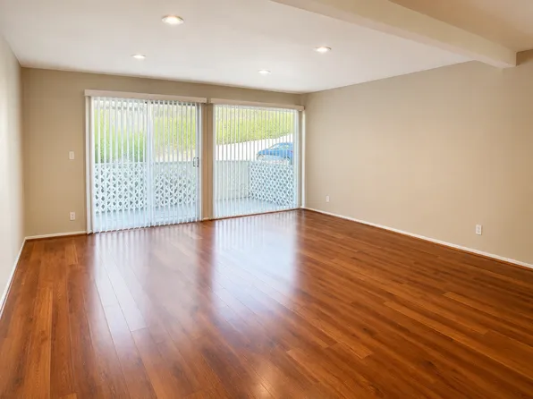 Valderas Park, 2071 Valderas Dr #5bc52b393, Glendale, CA 91208