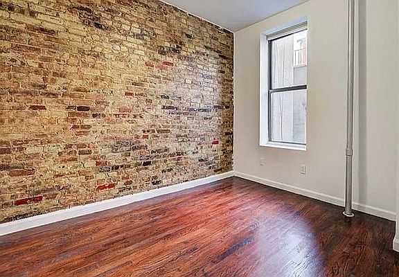 4th image of 254 Broome St APT 4A