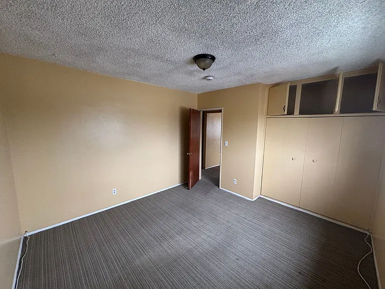 8866 S Wall St — Photo 10