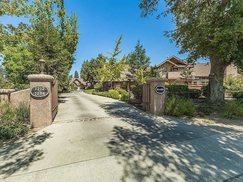 1282 W Flora Avenue, Reedley, CA 93654 | Zillow