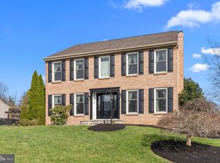 6 Ridgewood Way, Harleysville, PA 19438