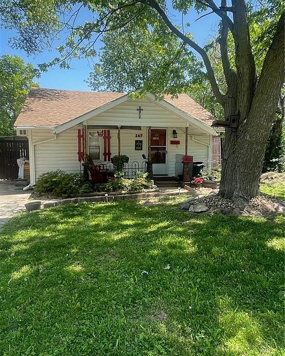 1st image of 247 Emerson Ave
