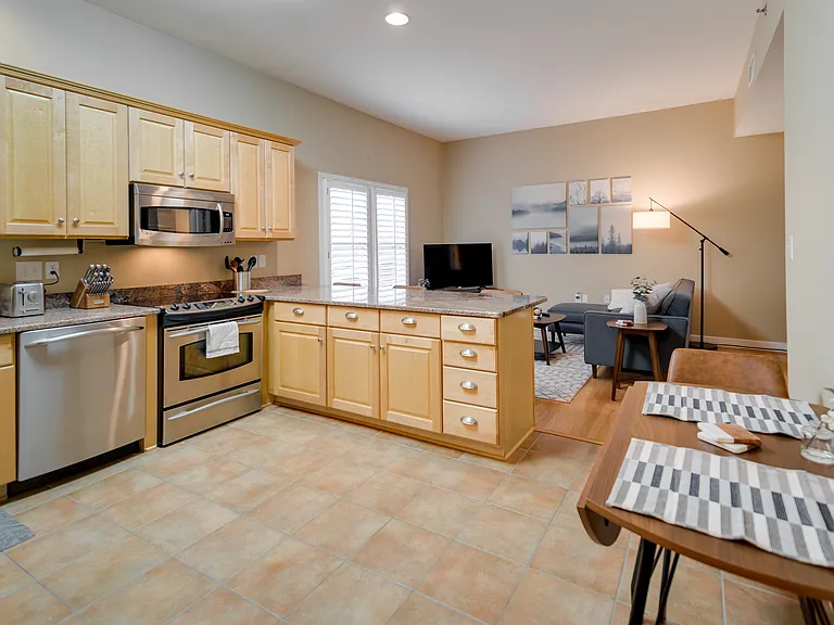 515 E Capitol Ave #303 — Photo 6