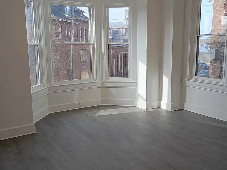 19 Carlisle Ave #2 — Photo 12