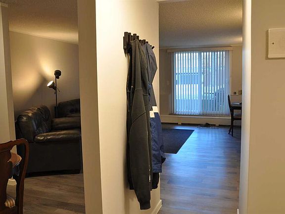 2nd image of 1237 4th Ave S #134