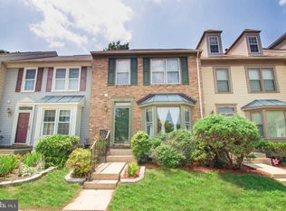 7218 Lensfield Ct, Alexandria, VA 22315