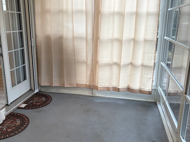 2152 Kings Gate Ln — Photo 29