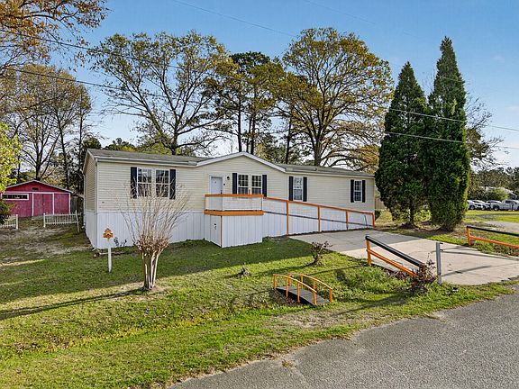 3rd image of 106 Minnie Ct