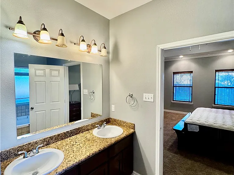 5722 Loire Blvd — Photo 21