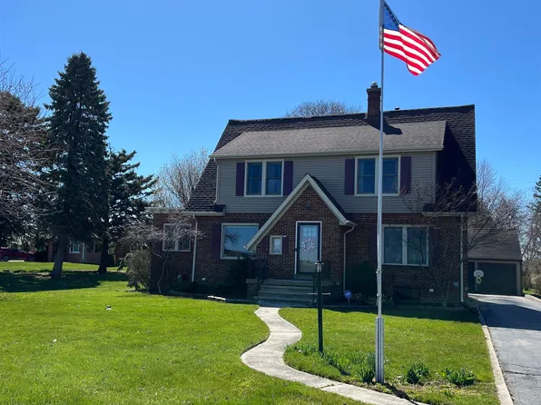 9165 W Saginaw Rd, Vassar, MI 48768