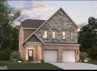 194 Green Love Ln, Grayson, GA 30017