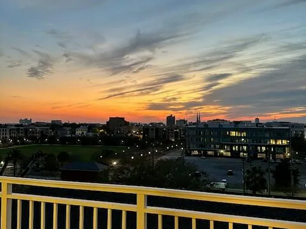 330 Concord St APT 6C, Charleston, SC 29401