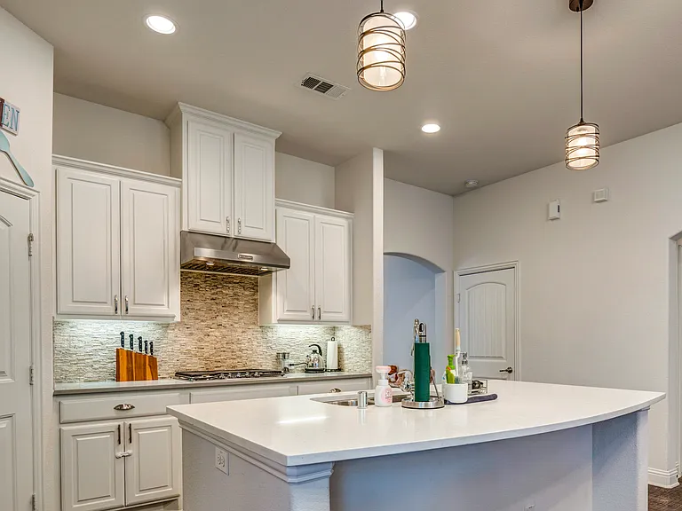3021 Little Ml — Photo 10