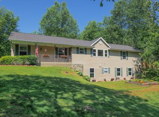 90 1st St, Plainwell, MI 49080