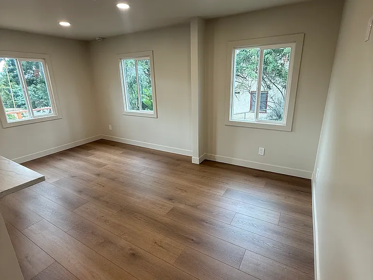 4395 Aragon Way — Photo 12