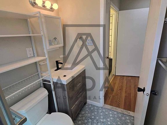 5th image of 31-28 46th St #3F
