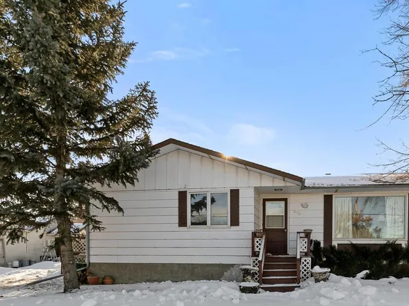 5037 54th St, Daysland, AB T0B 1A0