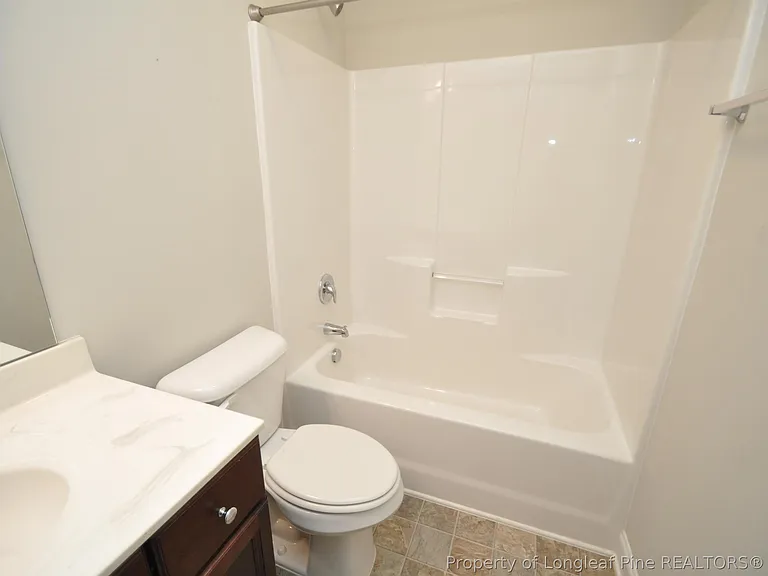 1107 Summer Meadow Dr — Photo 28