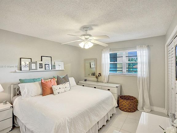 5th image of 5860 NW 44th St APT 204