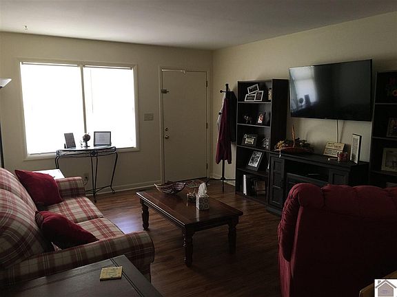 4th image of 117 Oak Ln