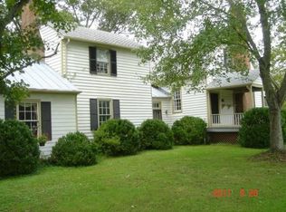 970 Dalmore Dr, Midlothian, VA 23113