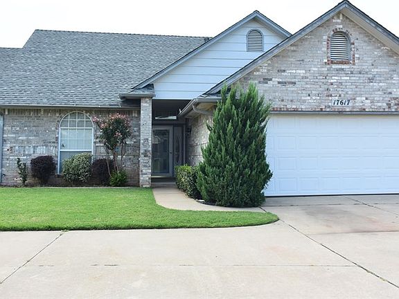 2nd image of 17617 Nickel Ln