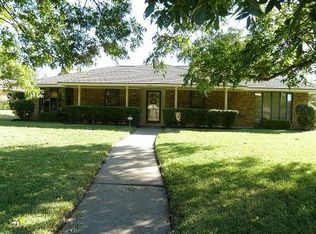 306 Anzio Dr, Duncanville, TX 75116
