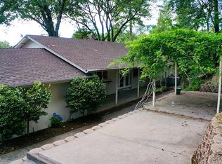 1658 Country Club Dr, Placerville, CA