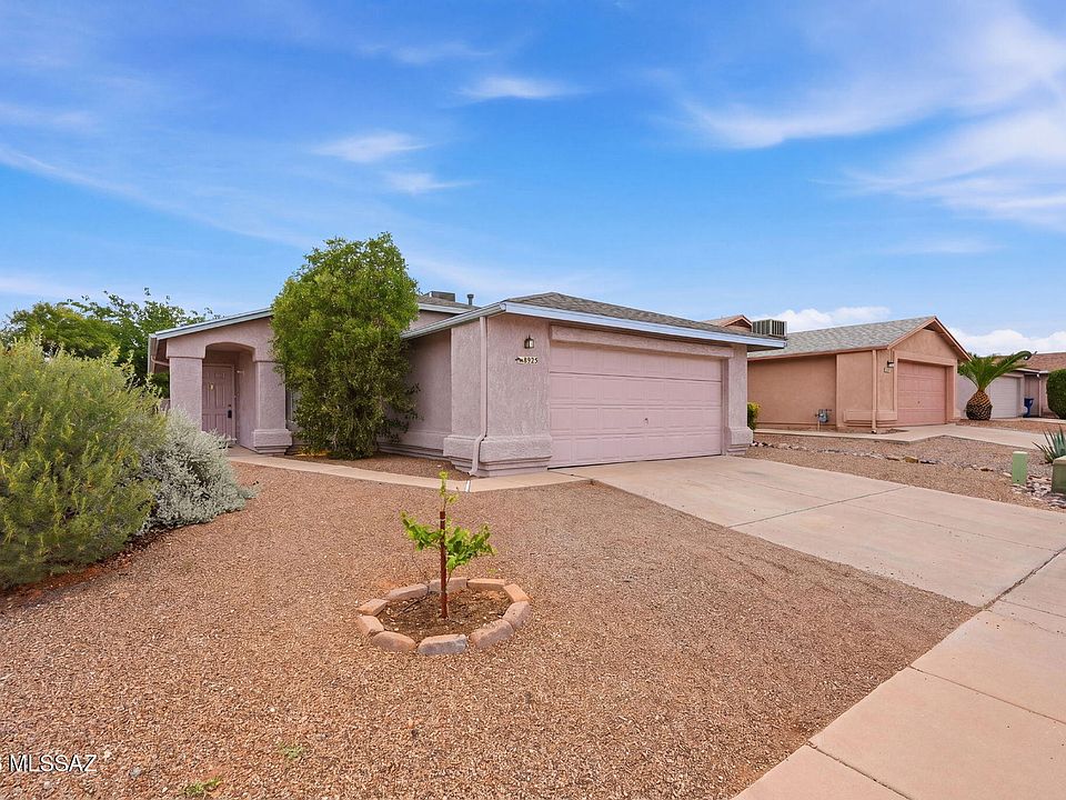 1st image of 8925 E Alderpoint Way