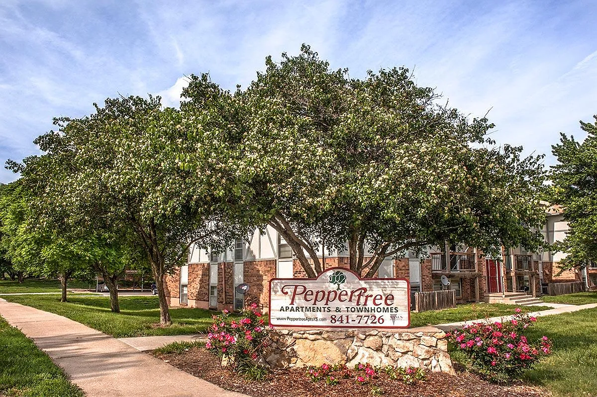 PEPPERTREE — Photo 1