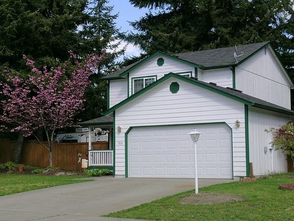 3rd image of 510 Nieland Loop SE