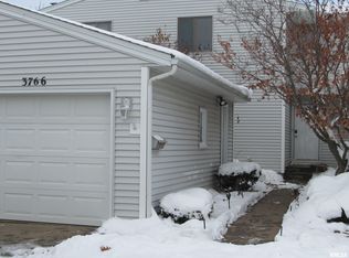 3766 Eastwood Ct, Bettendorf, IA 52722